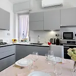 Giaely بورجيتو سانتو سبيريتو