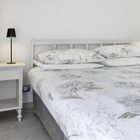 Appartement Giaely Borghetto Santo Spirito